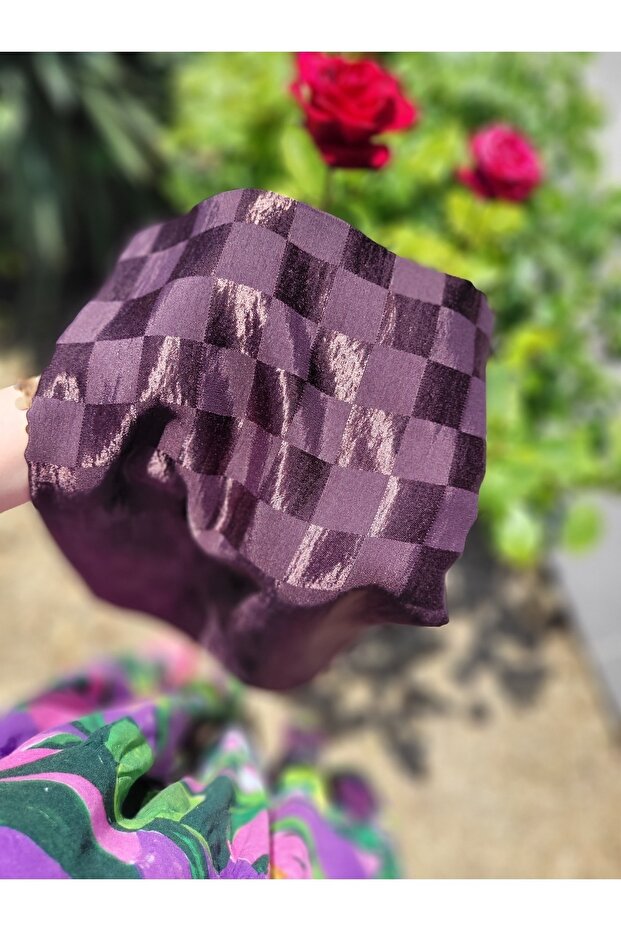 Kadın Tesettür Ipeksi Pamuk Jakar Parlak Dama Desen Şal*acı Kahve - 3