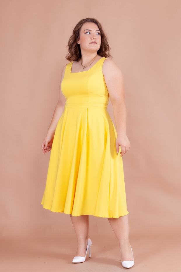 Yellow Square Collar Thick Strap Large Size Midi Dress
