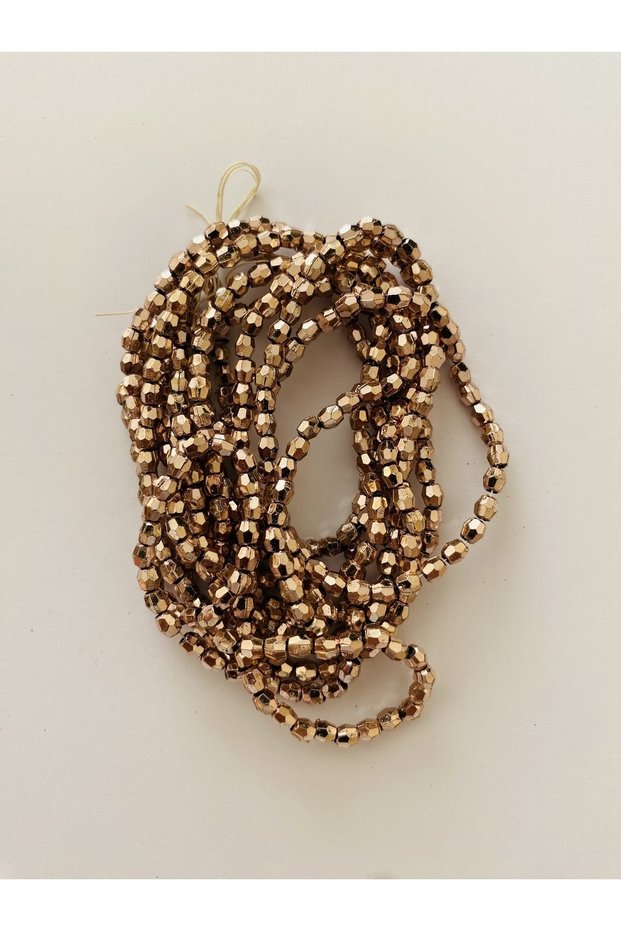 Metallic Hexagonal Bead No:4. Pack 2 Series. Color No:13 Copper