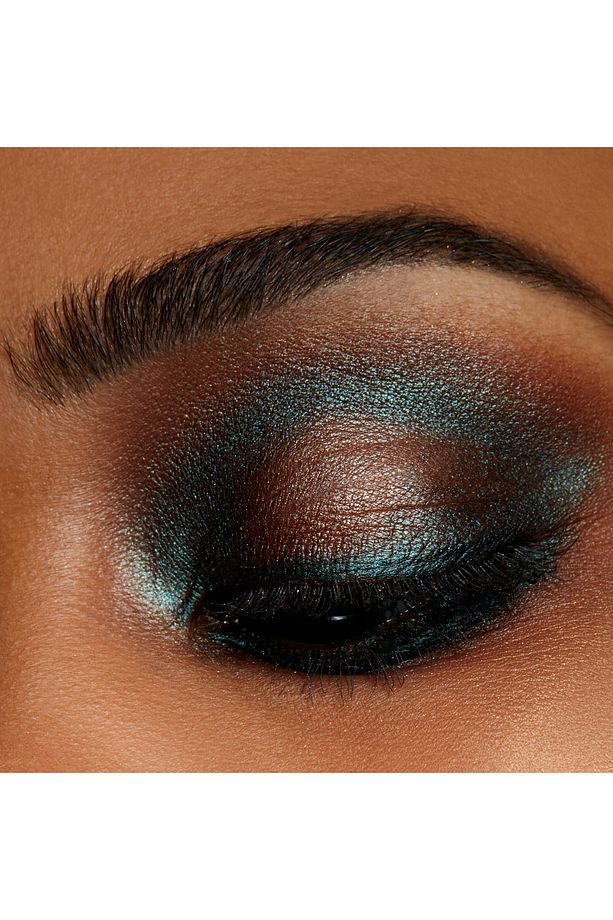 Yüksek Pigmentli Refill Göz Farı - Refill Eye Shadow - Club 1.5 G - 3