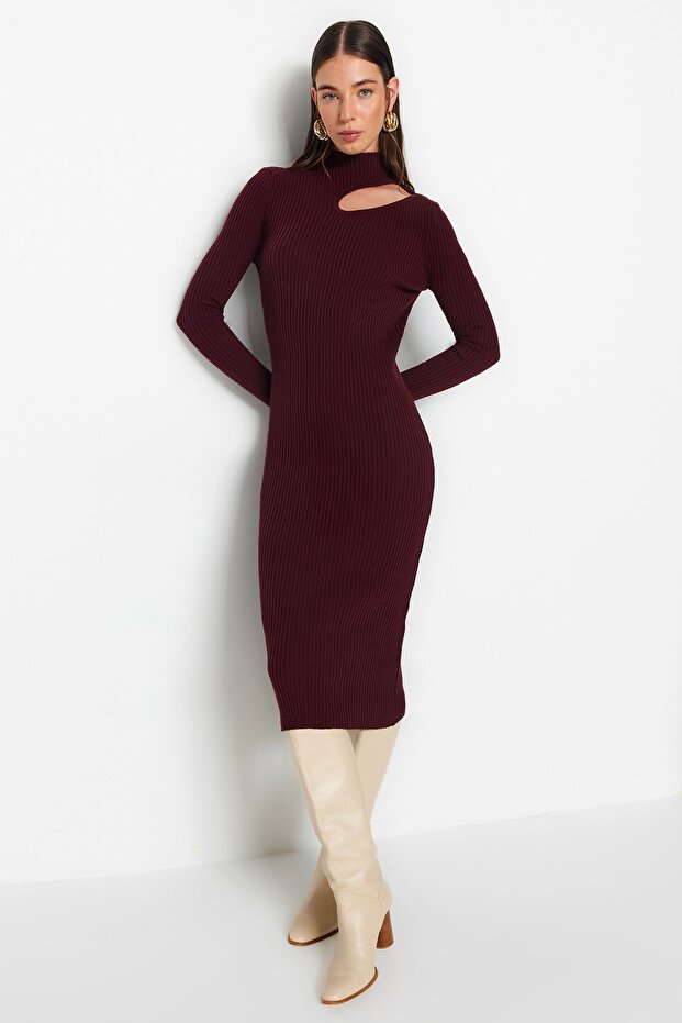 Mürdüm Midi Cut Out/Pencere Detaylı Triko Elbise TWOAW24EL00028 - 3