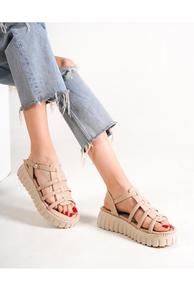 Yüksek Tabanlı Sandalet - 1