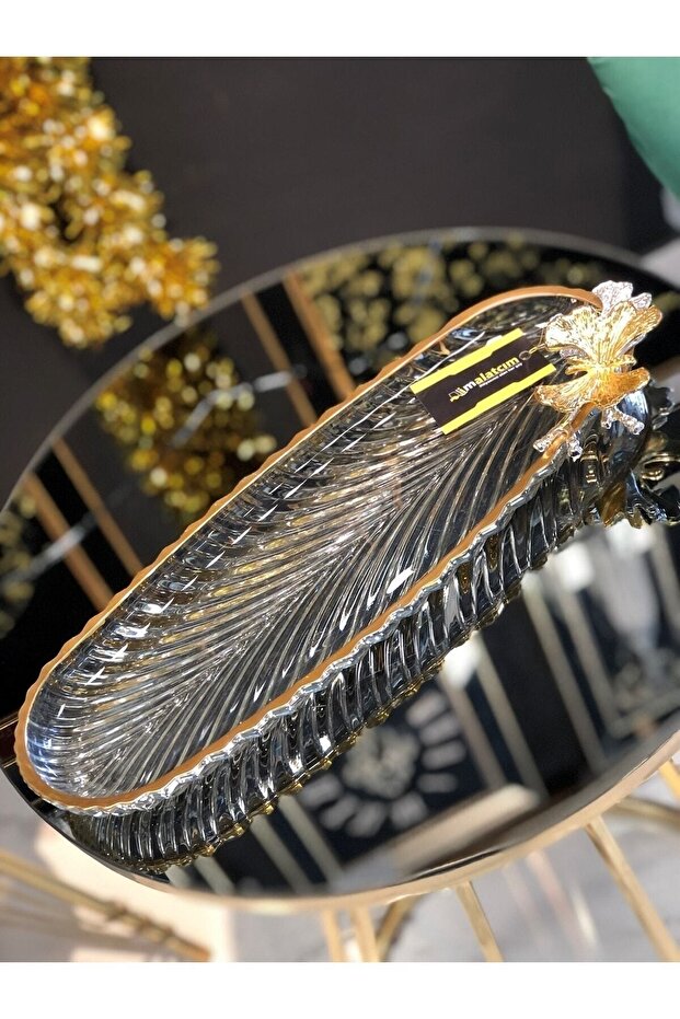 Butterfly Long Oval Glass Boat Presentation Holder