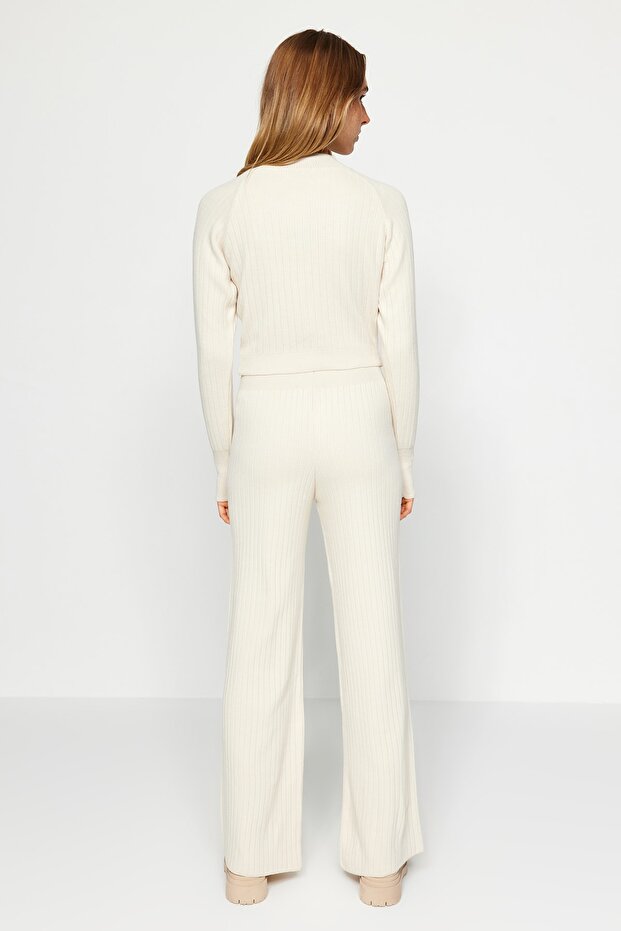 Stone Color Crop Top and Toe Knitwear Bottom Set - TWOAW24AU00033 - 6