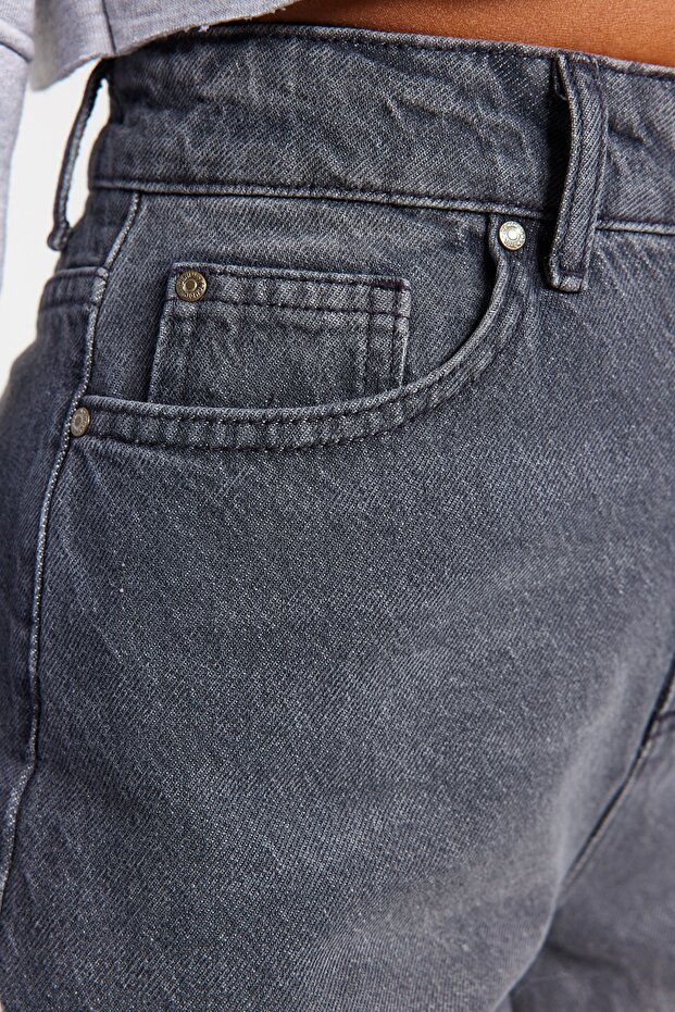 Gri Yüksek Bel Mom %100 Pamuk Non-Stretch Jeans TWOAW24JE00076 - 5