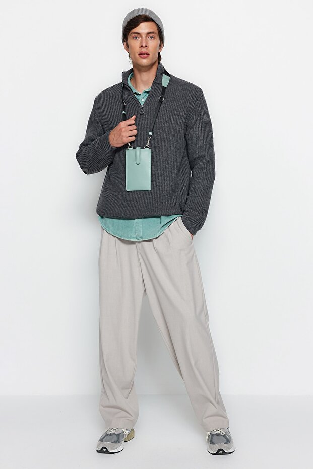 Koyu Gri Casual Regular Fit Couple/Çift Yarım Balıkçı Fermuarlı Yaka Kazak TMNAW22KZ1908 - 5