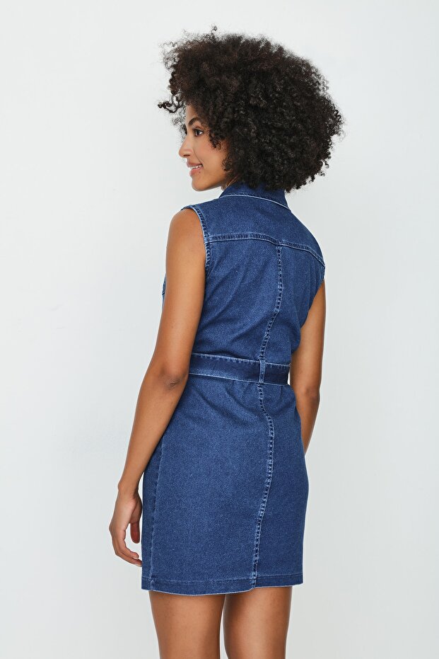 Kadın Mavi Düğmeli Kemerli Denim Elbise - 6