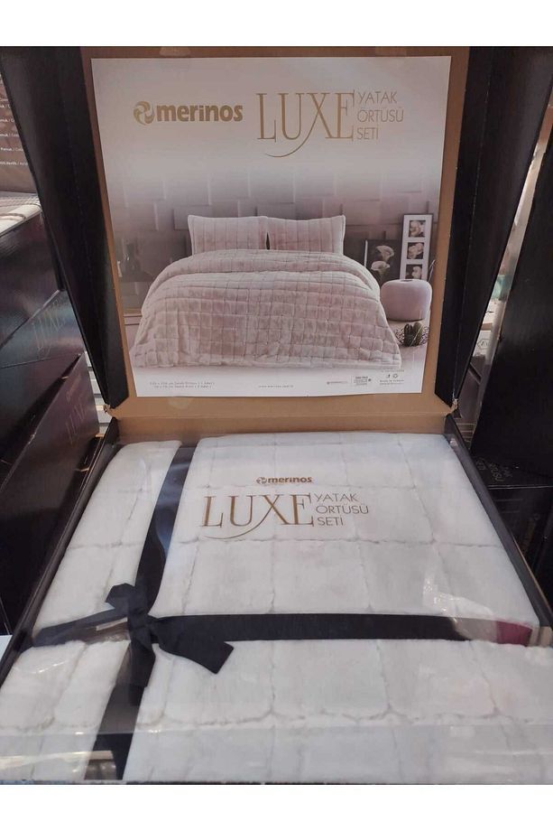 Luxe Çift Kişilik Yatak Örtüsü Seti - Bej Kareli Model - 1