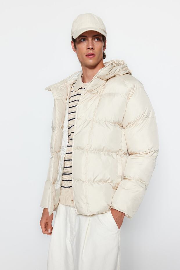 Bej Oversize Suya ve Rüzgara Dayanıklı Şişme Kışlık Mont TMNAW23MO00086 - 5