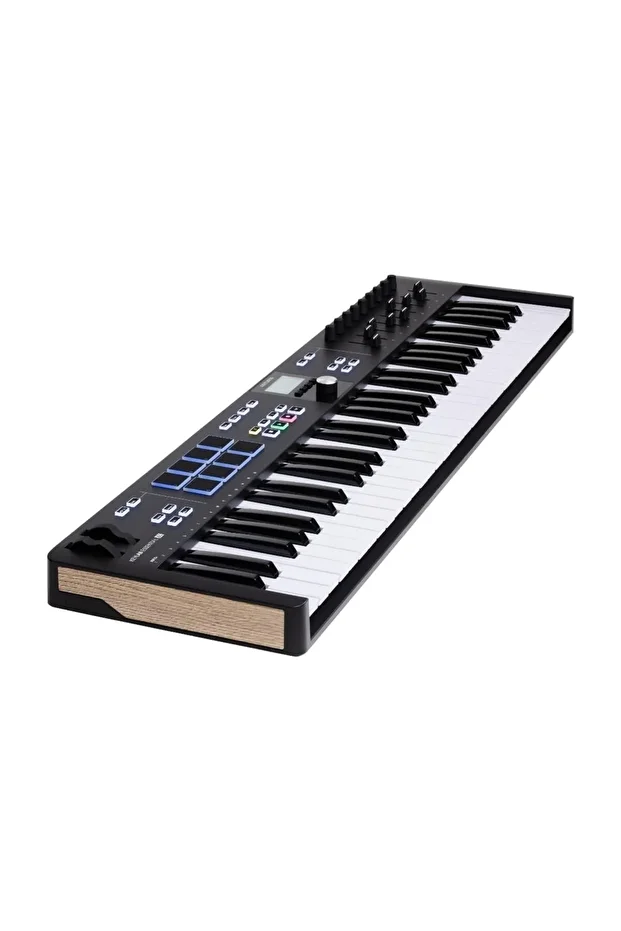 KeyLab Essential 61 mk3: Siyah | 3.Nesil Akıllı MIDI Kontrolcü (61 Tuş) - 3