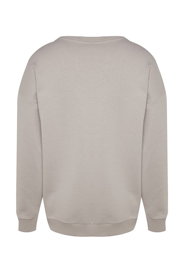 Gri Bisiklet Yaka Oversize/Geniş Kesim Yazı Nakışlı Diagonal Sweatshirt TMNAW24SW00039 - 8