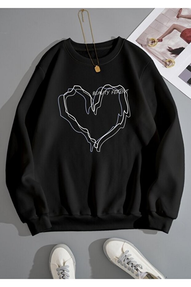 heart printed black crew neck sweatshirt