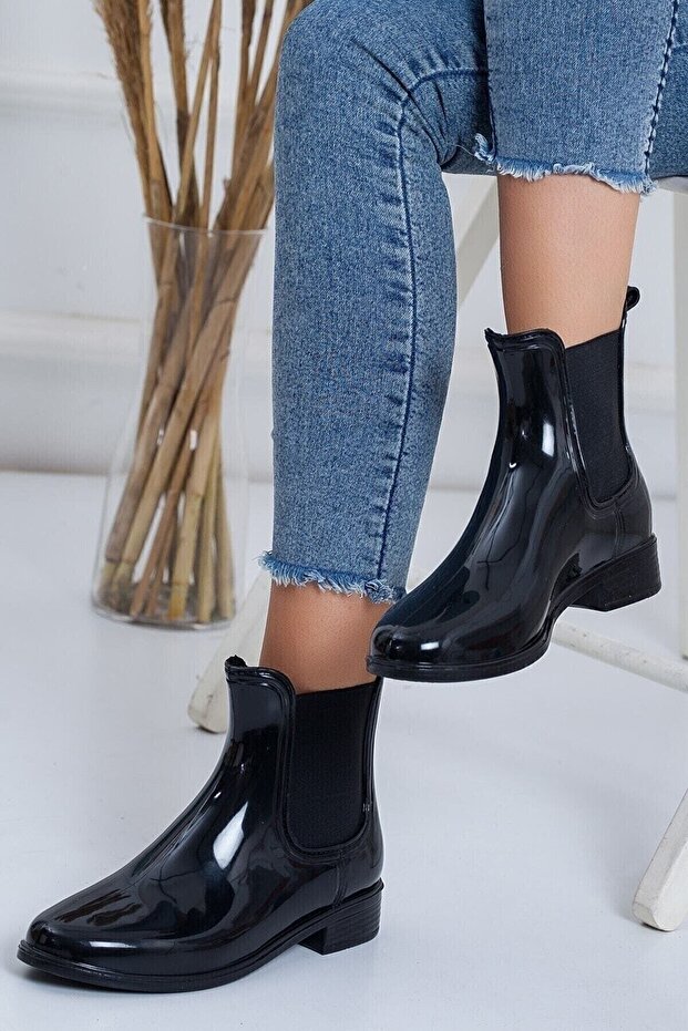 Women's Waterproof Rain Boots