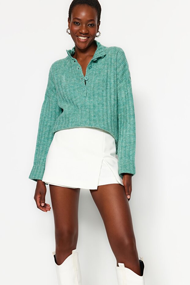 Weit geschnittener, weicher Strickpullover Mint – Stehkragen - 2