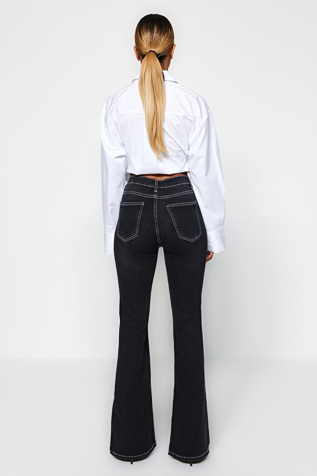 Siyah Kontrast Dikişli Yüksek Bel Orta Esnek Flare İspanyol Jeans TWOSS22JE0460 - 7