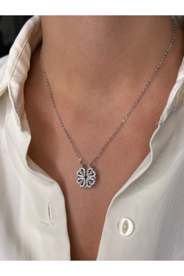 Silver Magnet Flower Heart Model Stainless Steel Necklace (Couple Model)