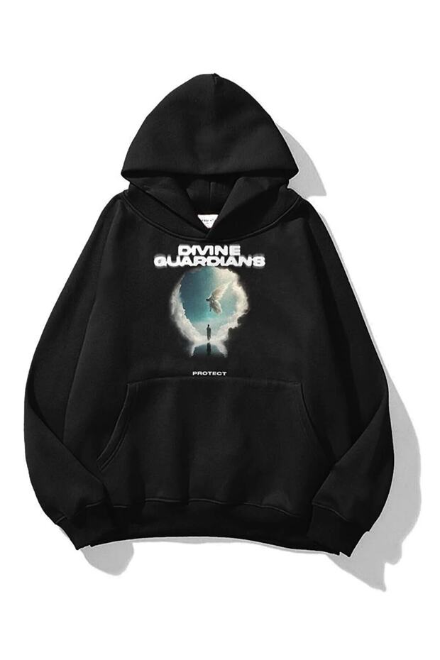 سويت شيرت بقلنسوة أسود اللون مطبوع عليه Divine Guardians مقاس كبير للجنسين
