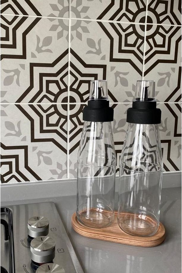 Büyük Boy Damlatmaz Akıllı Ahşap Standlı 3 Parça Cam Yağlık Seti - 720 ml - 2