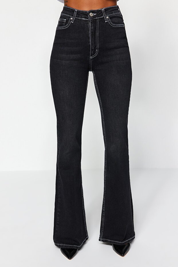 Siyah Kontrast Dikişli Yüksek Bel Orta Esnek Flare İspanyol Jeans TWOSS22JE0460 - 5