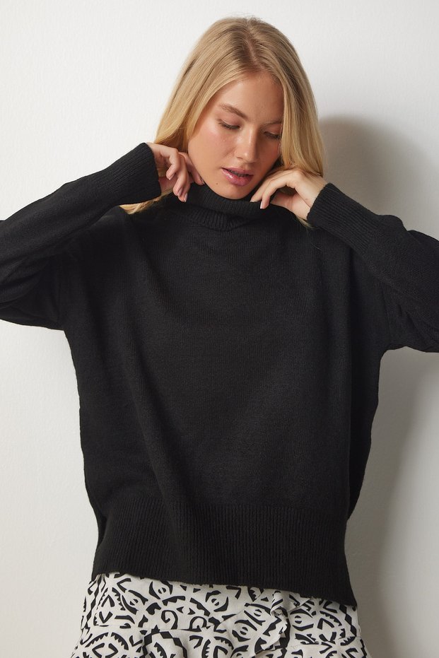 Women's Black Turtleneck Knitwear Sweater MX00128