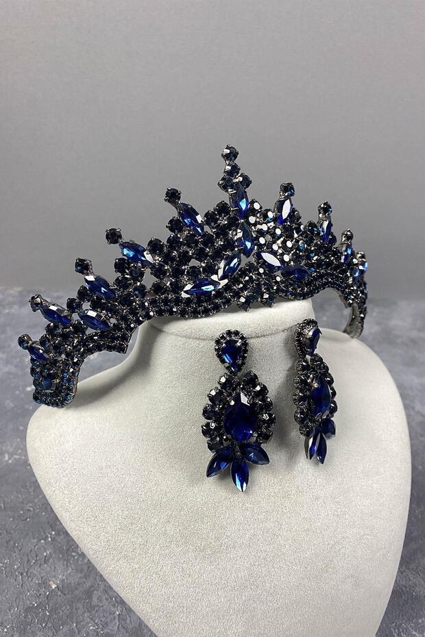 Tokyo Model Henna Crown Drop Stone Detailed Shuttle Earring Set Bridal Crown Set Navy Blue Color