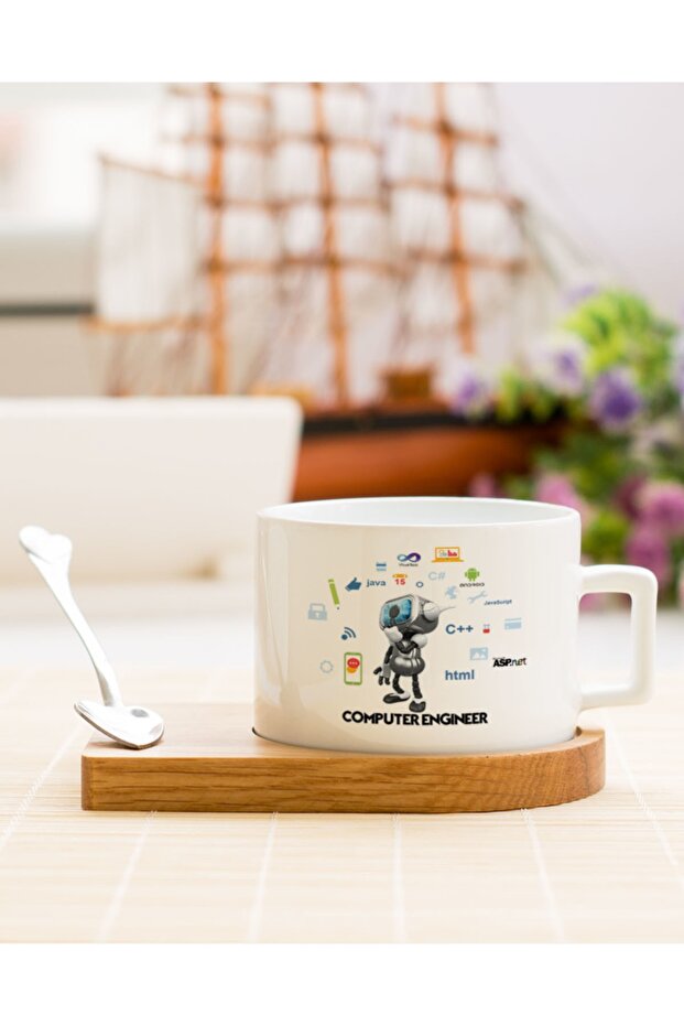 فنجان شاي وقهوة لمهندس الكمبيوتر - 1