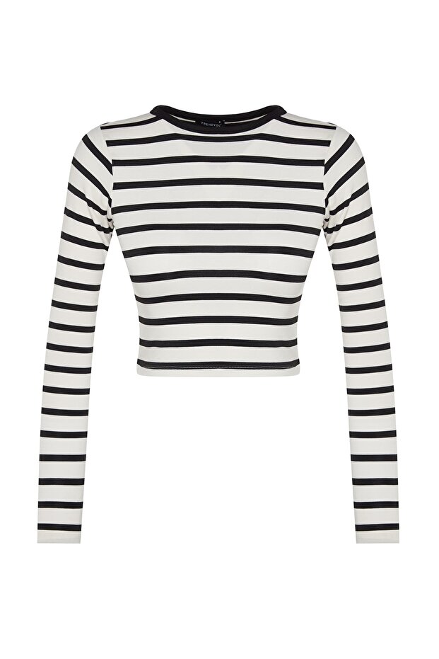 Siyah Çizgili Viskoz Yumuşak Kumaşlı Fitted Crop Esnek Örme Bluz TWOAW24BZ00048 - 10