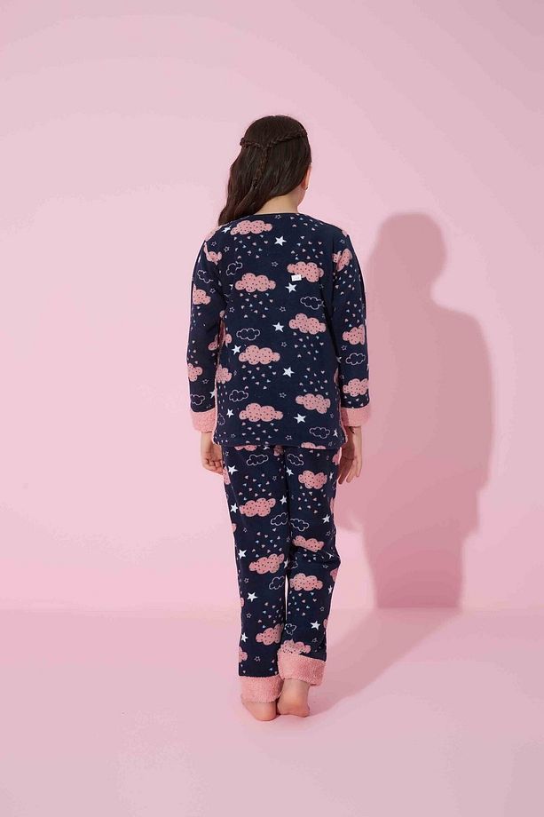 Kız Genç Ve Çocuk Bulut Desenli Uzun Kollu Polar Peluş Kumaş Kışlık Sıcak Tutan Pijama Takımı - 4
