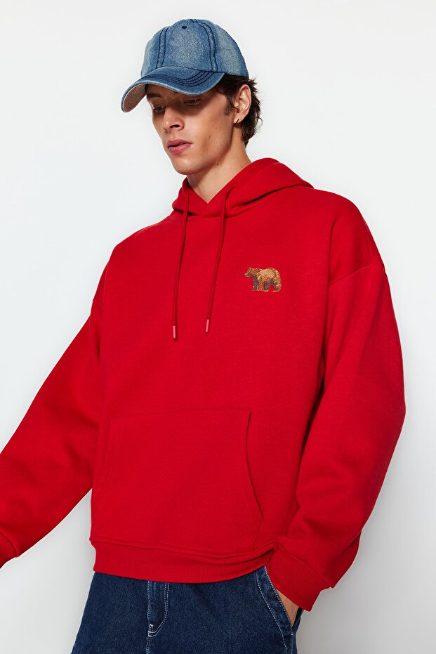 Kırmızı Oversize/Geniş Kesim Hayvan Nakışlı İçi Polar/Sıcak Tutan Pamuk Sweatshirt TMNAW24SW00097 - 1