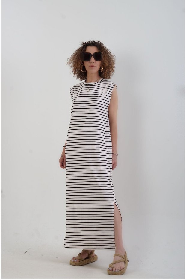 Black Beige Striped O Neck Long Dress