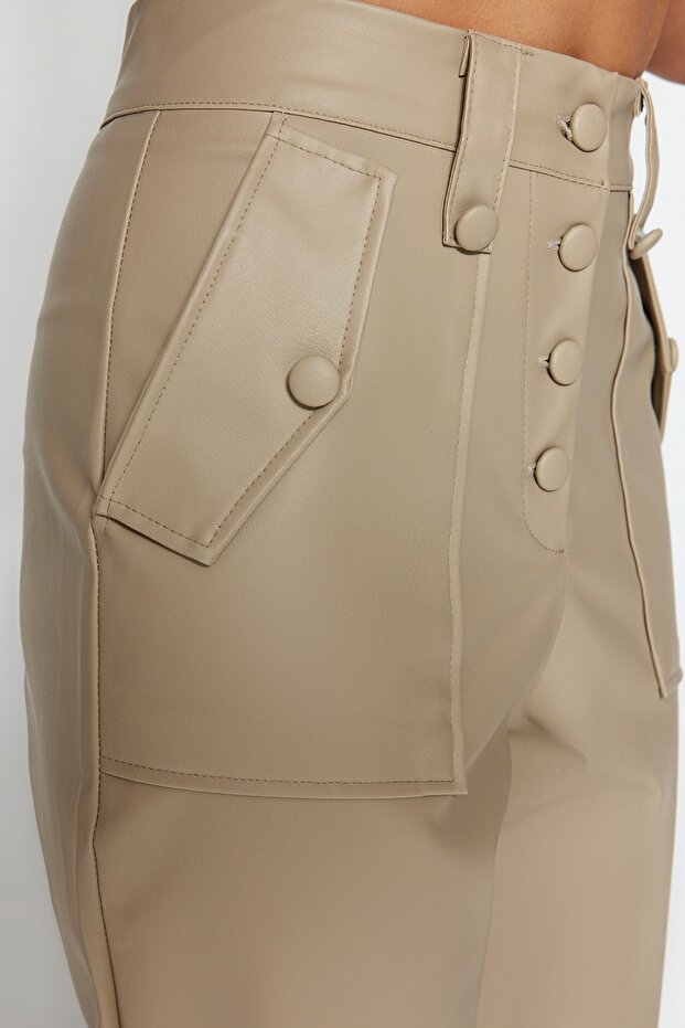 LimiteD EDition - Mink Carrot PatterneD Front ButtoneD Faux Leather TrouSerS TWOAW22PL0083 - 6