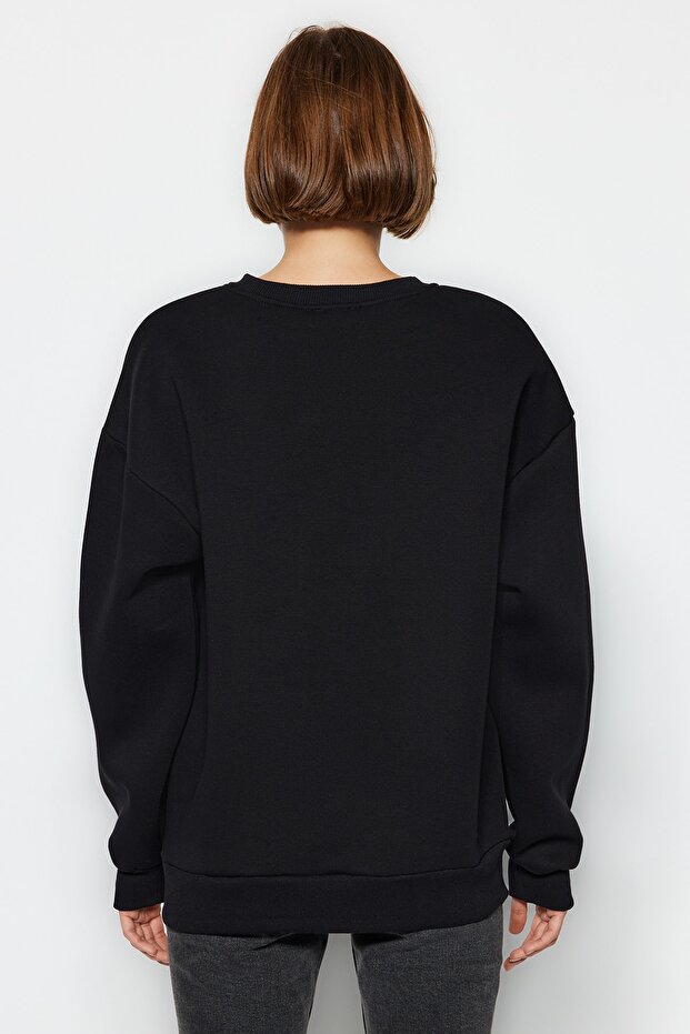 Siyah Oversize/Bol Kesim Bisiklet Yaka Kalın/İçi polarlı Örme Sweatshirt TWOAW24SW00102 - 4