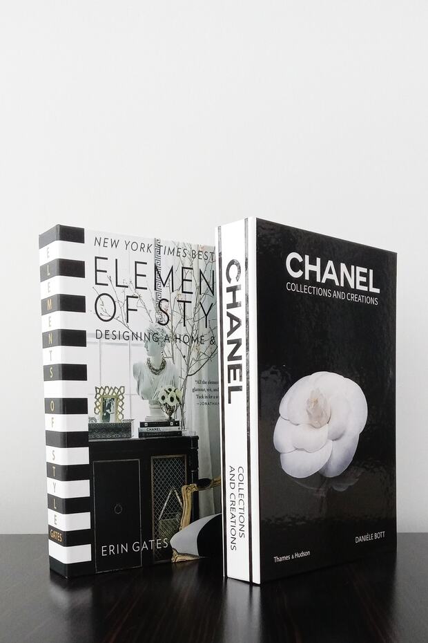 2-Piece Decorative Book Box Elements in Black & Black Rose Theme