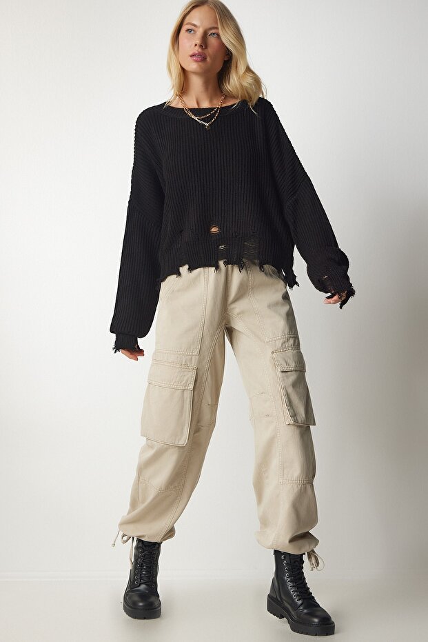 Women's Black Distressed Oversized Knit Sweater ki00098