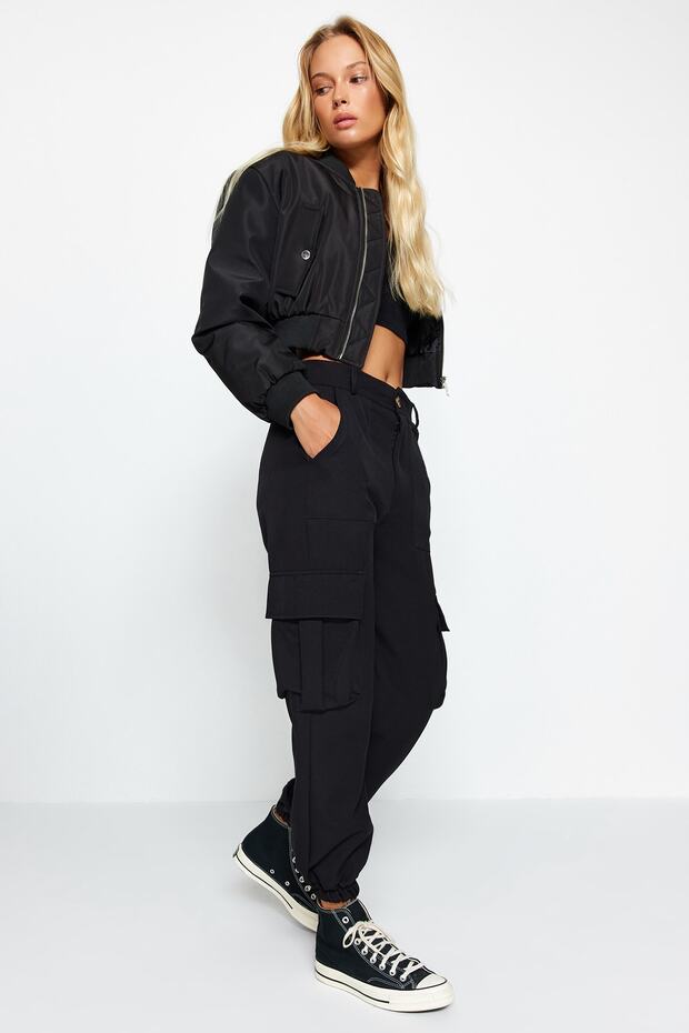 Black Cargo Pocketed Woven Fabric Trousers TWOAW24PL00234