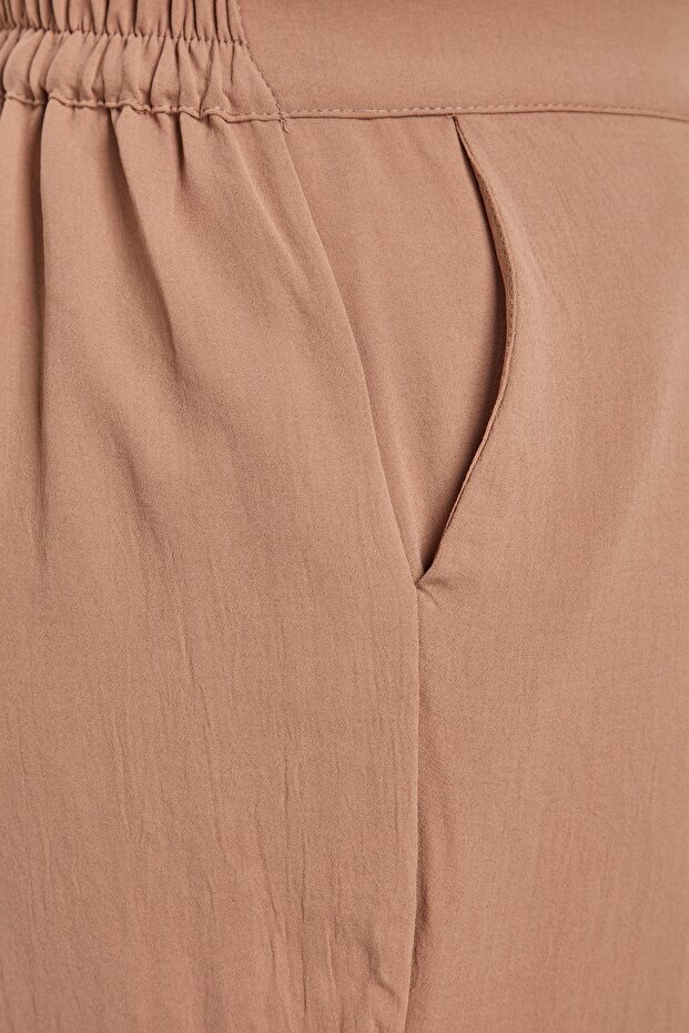 Vizon Mevsimlik Lastikli Yüksek Bel Pileli Wide Leg Dokuma Pantolon TBBSS22PL0448 - 10