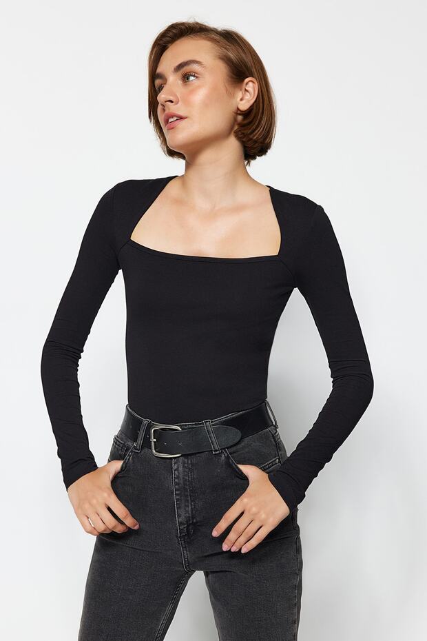 Siyah Pamuklu Esnek Kare Yaka Fitted/Vücuda Oturan Esnek Bluz TWOAW24BZ00165 - 1
