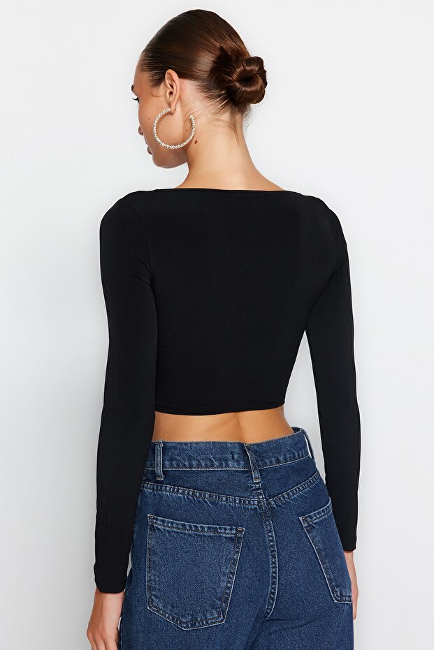 Siyah Cut Out/Pencere Detaylı Örme Bluz TPRAW24BZ00027 - 8