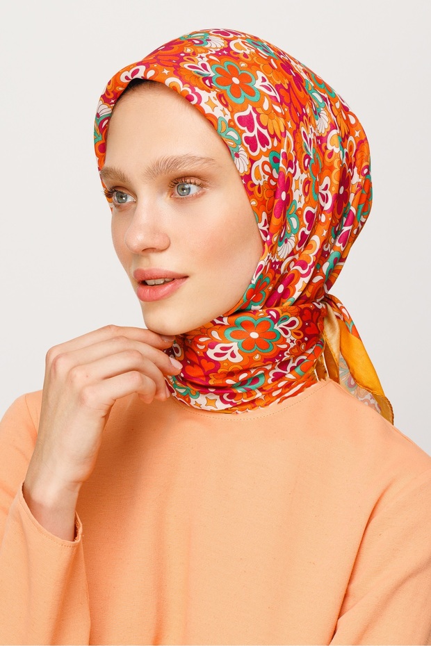 Daisy Pattern Digital Soft Scarf - 6