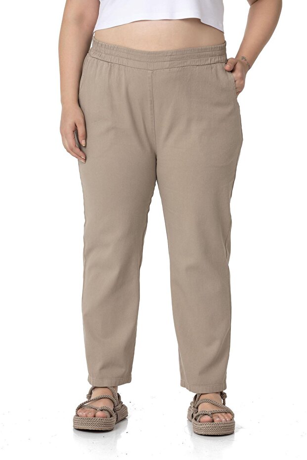 Plus Size Gabardine Mink Trousers with Elastic Waist and Pockets