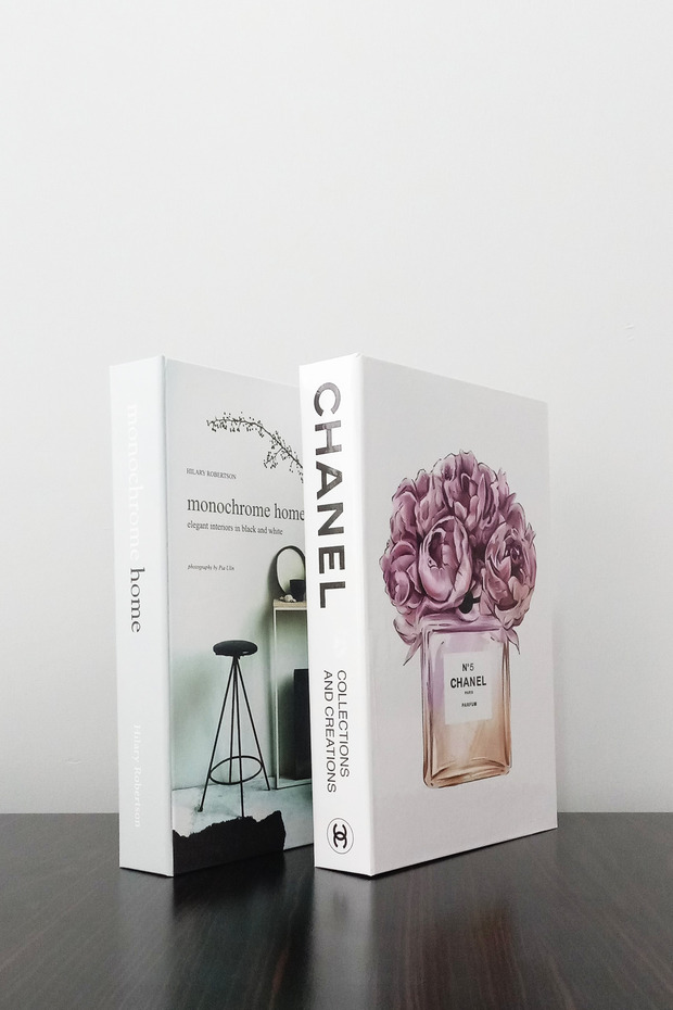 No5 Perfume Themed 2-Piece Decorative Book Box Look Home