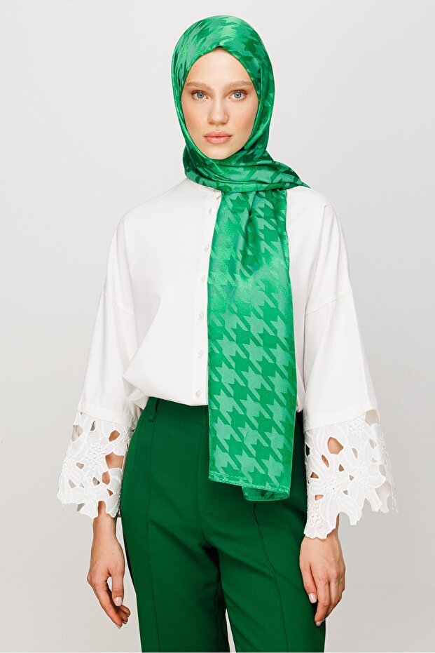 Houndstooth Pattern Shiny Jacquard Shawl - 1