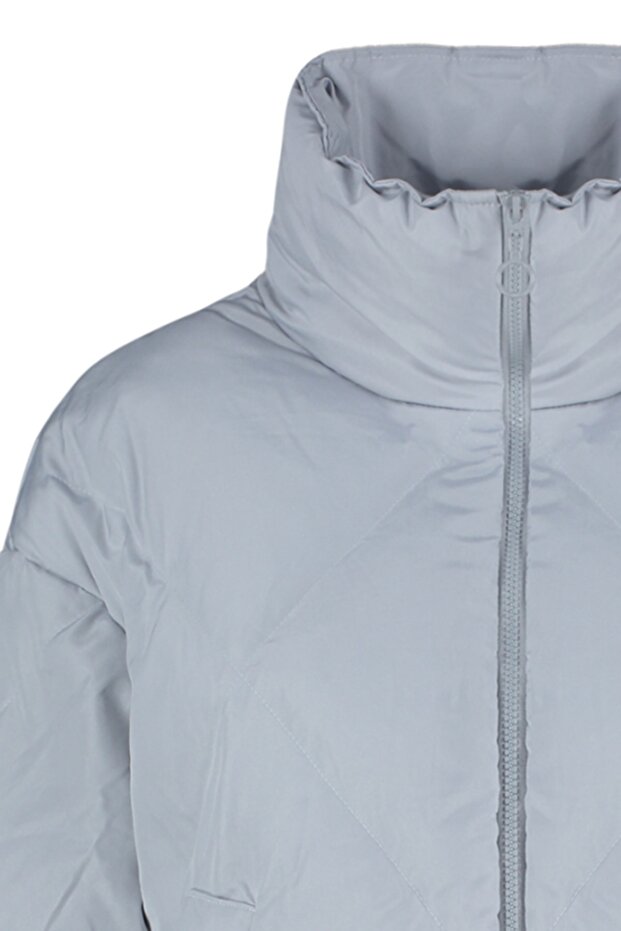 Gri Oversize Kalıp Su İtici Şişme Kapitone Mont TWOAW24MO00146 - 11