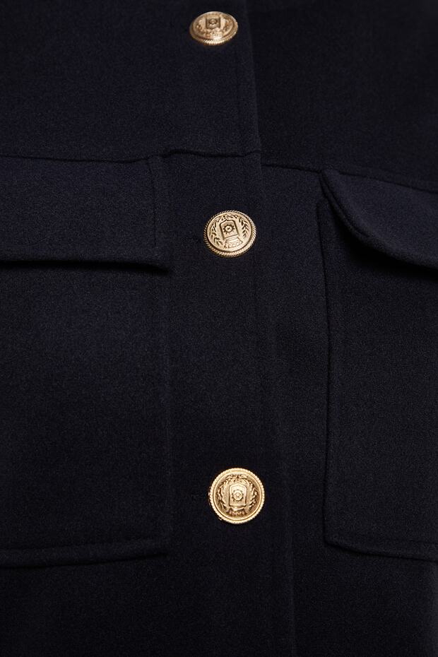 Detailní bunda s knoflíkem v námořnické modré barvě TWOAW24MO00132 - 7