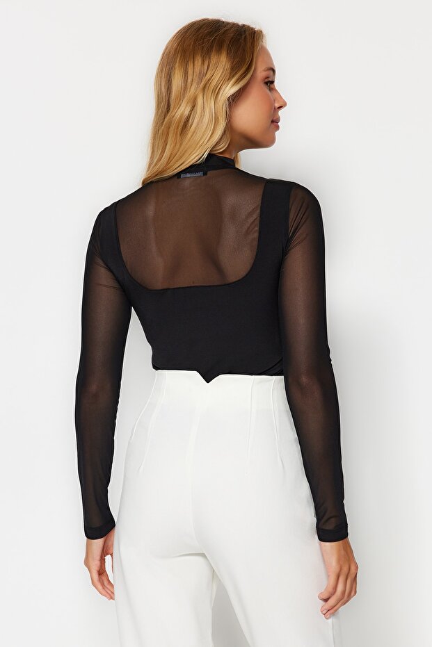 Czarny, dopasowany, tiulowy, długi rękaw, stójka, dół, elastyczny, dzianinowy body zapinany na zatrzaski TWOAW24BD00049 - 5