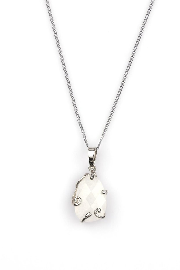Crystal Quartz Natural Stone Silver Colored Necklace
