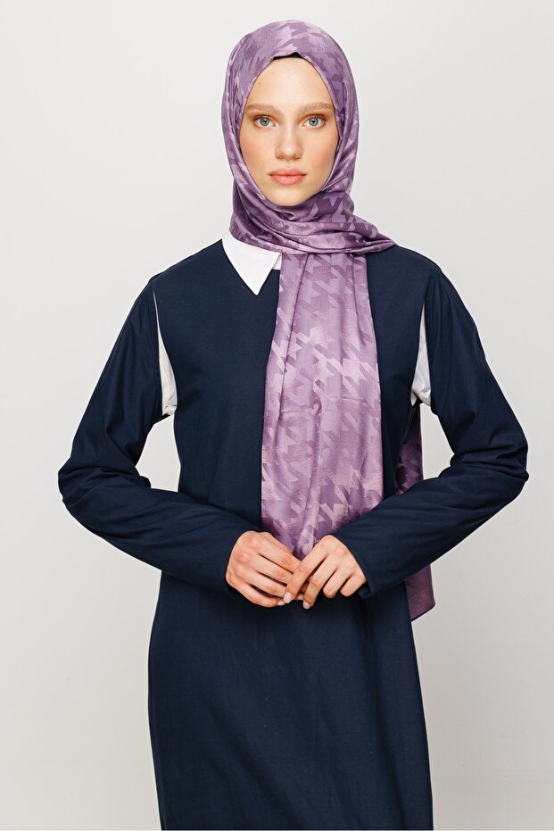 Houndstooth Pattern Shiny Jacquard Shawl - 1