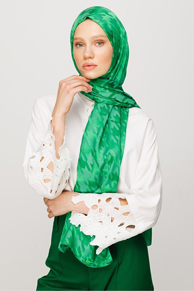 Houndstooth Pattern Shiny Jacquard Shawl - 3