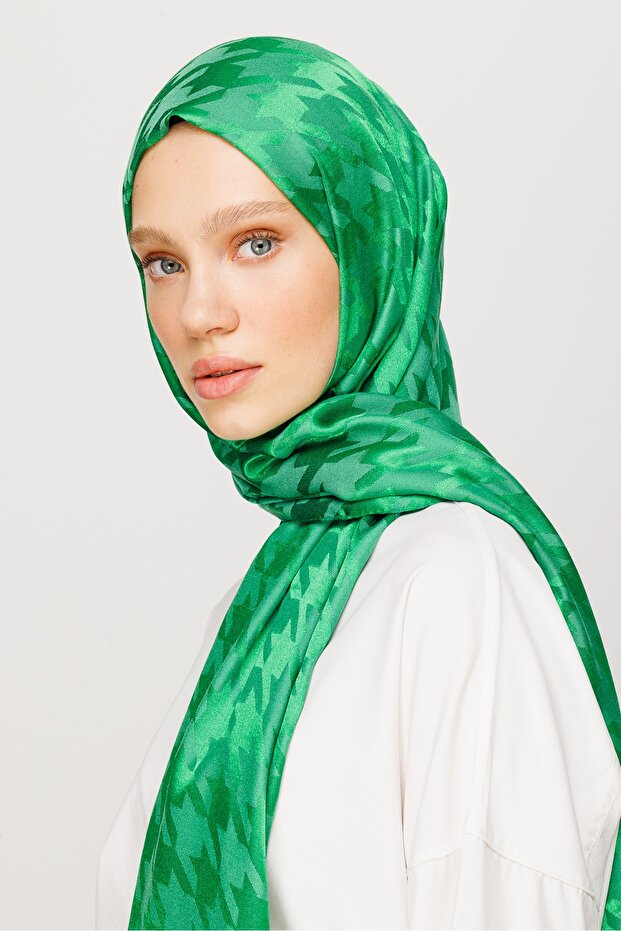 Houndstooth Pattern Shiny Jacquard Shawl - 5