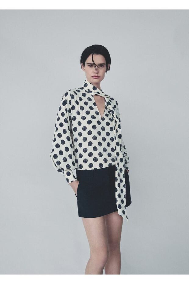 Puantiyeli Fiyonklu Bluz - 7